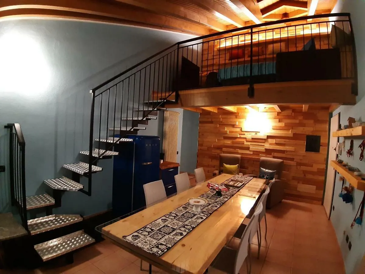 Ca' De' Mumi Apartment Luino Italy