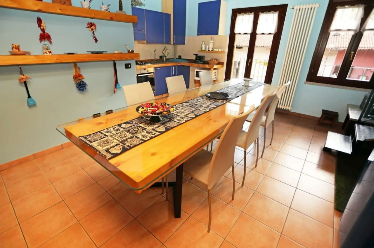 Ca' De' Mumi Apartment Luino 0*,