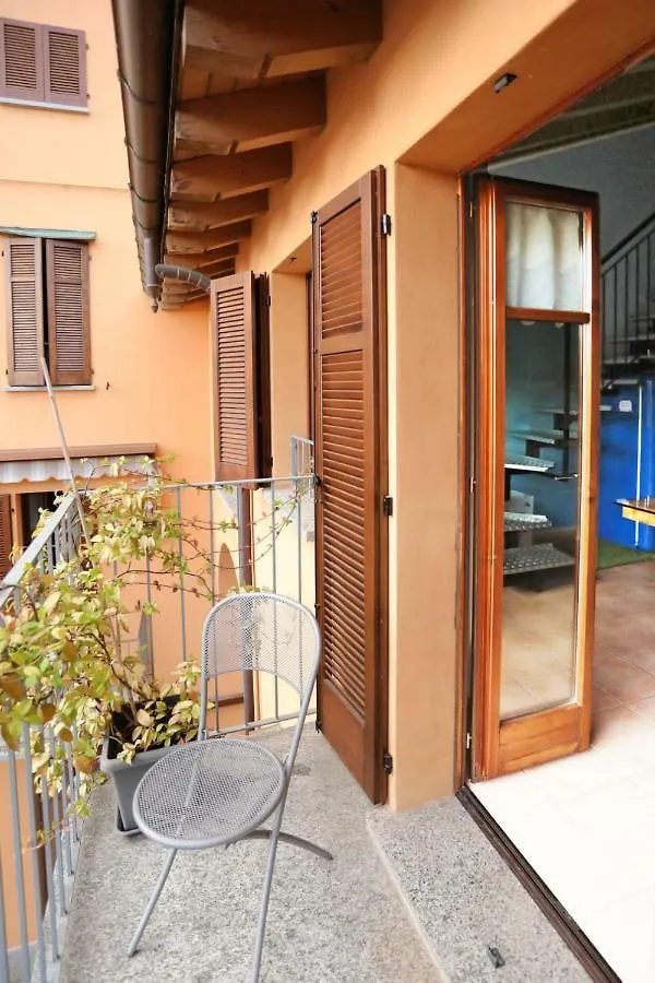 Ca' De' Mumi Apartment Luino Italy